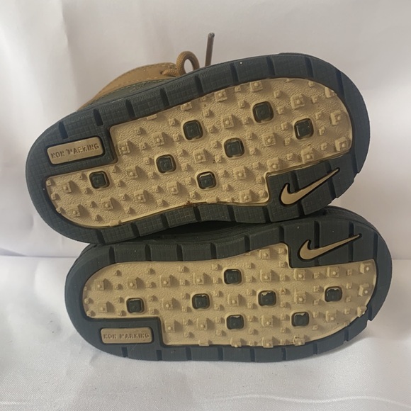 BRAND: Nike / SIZE: 5C - Picture 5 of 6